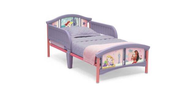 Toddler bed